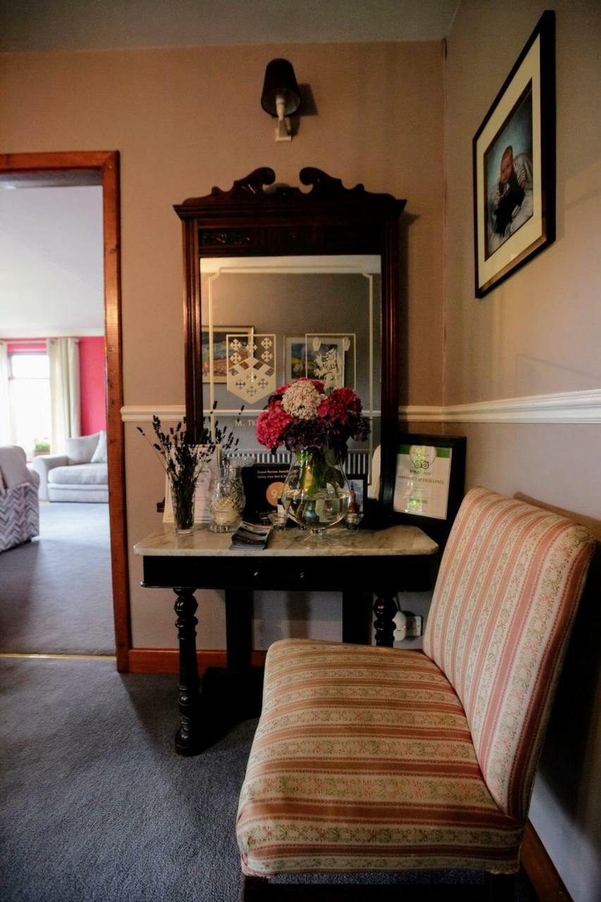 Abbey View Bed & Breakfast Голуей Екстериор снимка