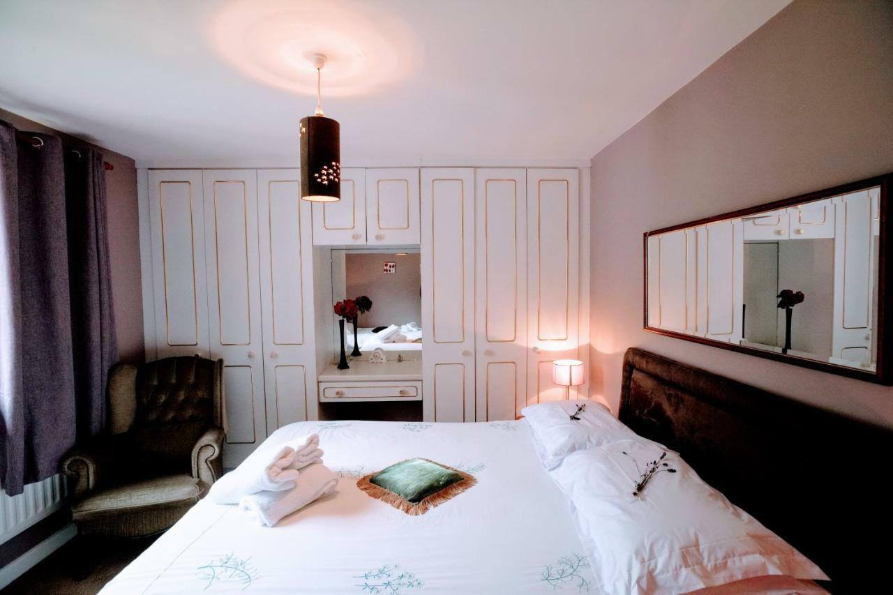 Abbey View Bed & Breakfast Голуей Екстериор снимка