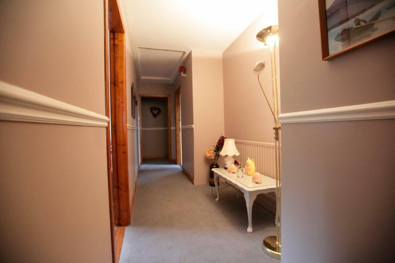 Abbey View Bed & Breakfast Голуей Екстериор снимка