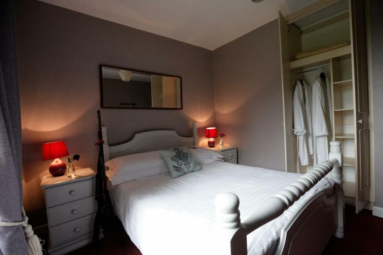 Abbey View Bed & Breakfast Голуей Екстериор снимка