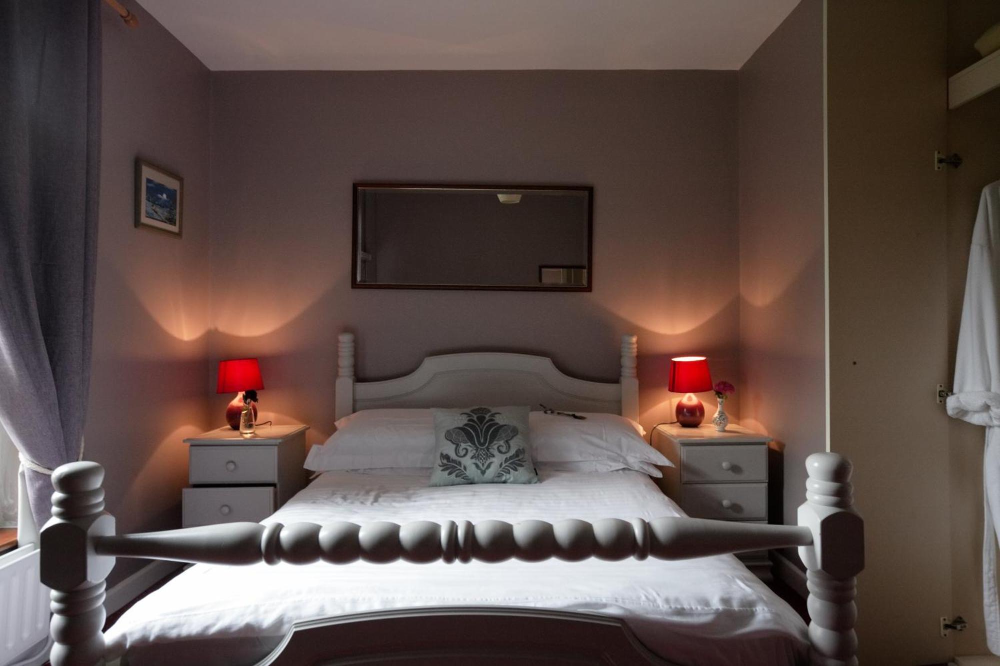 Abbey View Bed & Breakfast Голуей Екстериор снимка