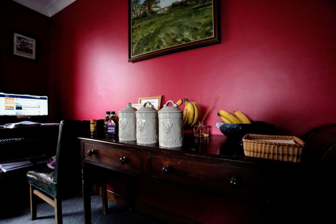 Abbey View Bed & Breakfast Голуей Екстериор снимка