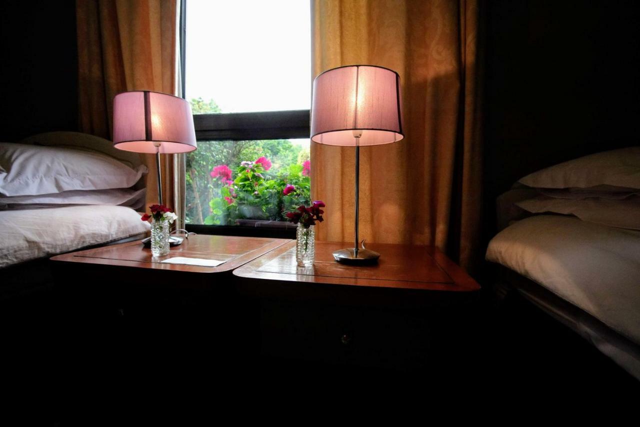 Abbey View Bed & Breakfast Голуей Екстериор снимка