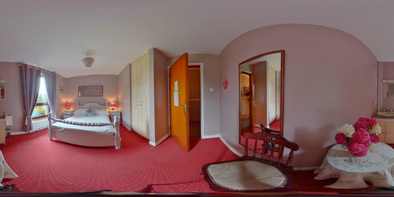 Abbey View Bed & Breakfast Голуей Екстериор снимка