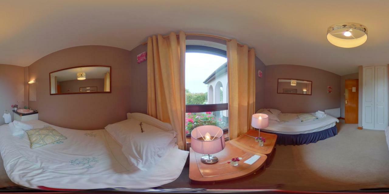 Abbey View Bed & Breakfast Голуей Екстериор снимка